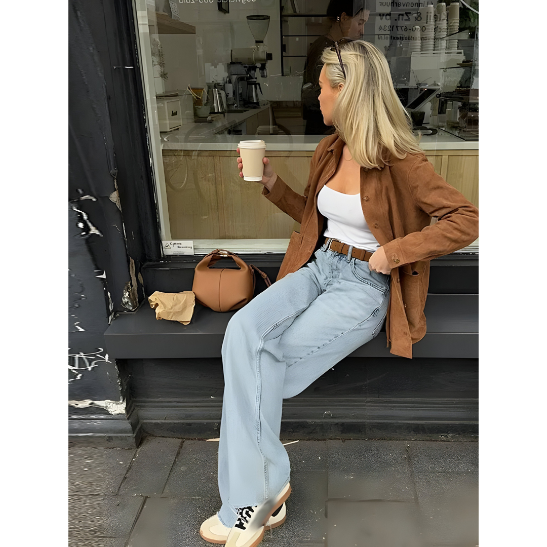 Vera | Dames Oversized Suède Jas met Knoopsluiting en Zakken