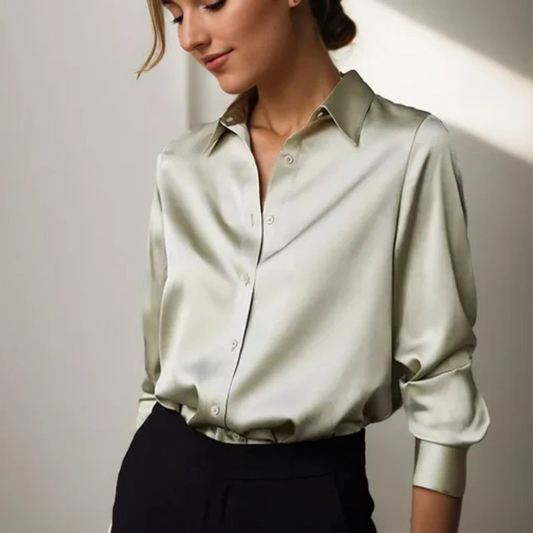 Lian | Dames Satijnen Blouse met Knopen en Lange Mouwen